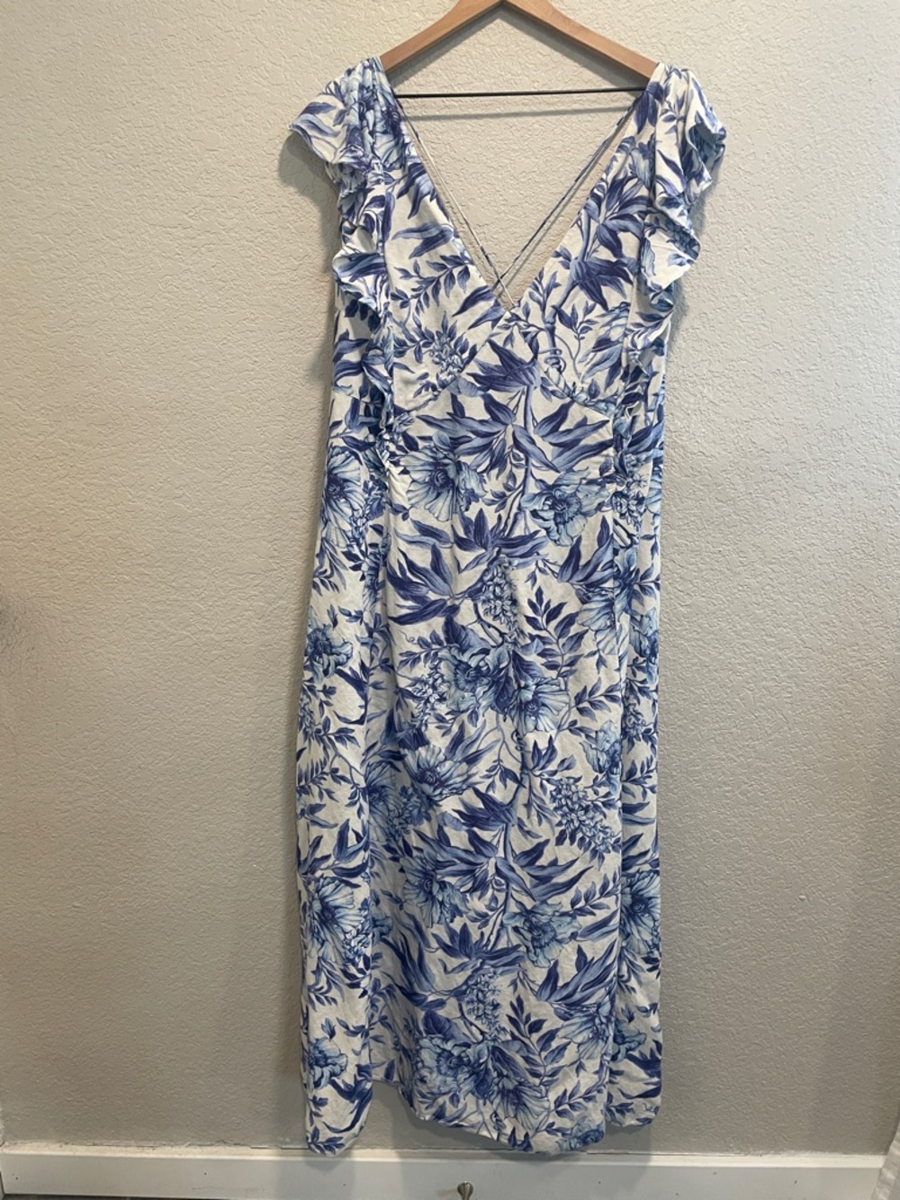 H&M Linen Blend Floral Dress Blue White Midi Ruffle Sleeve Cottagecore XXL